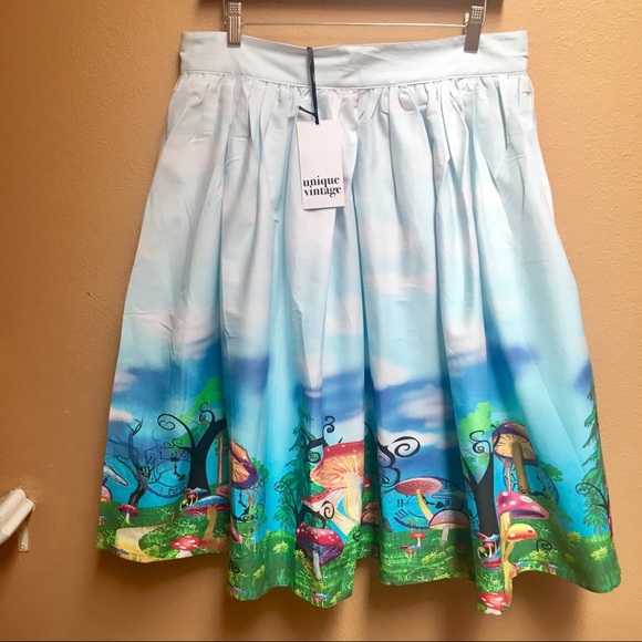 Unique Vintage Dresses & Skirts - Unique Vintage Wonderland Skirt